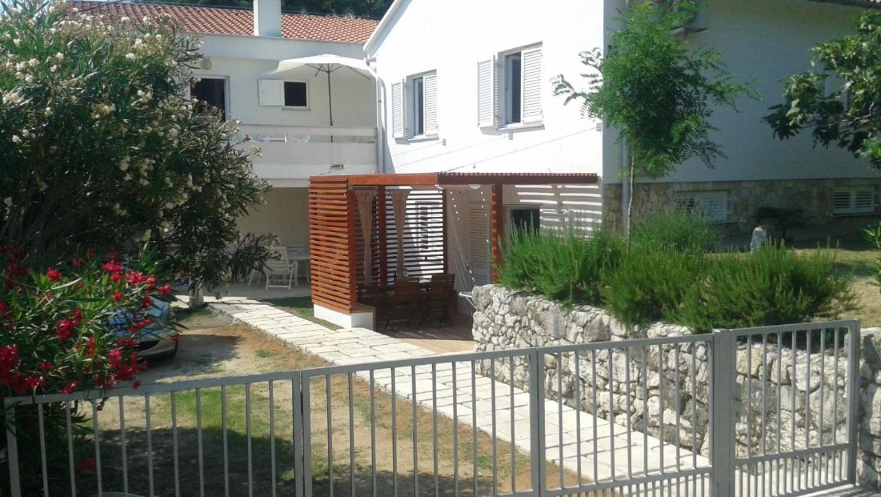 Happy Apartments Baska Ngoại thất bức ảnh