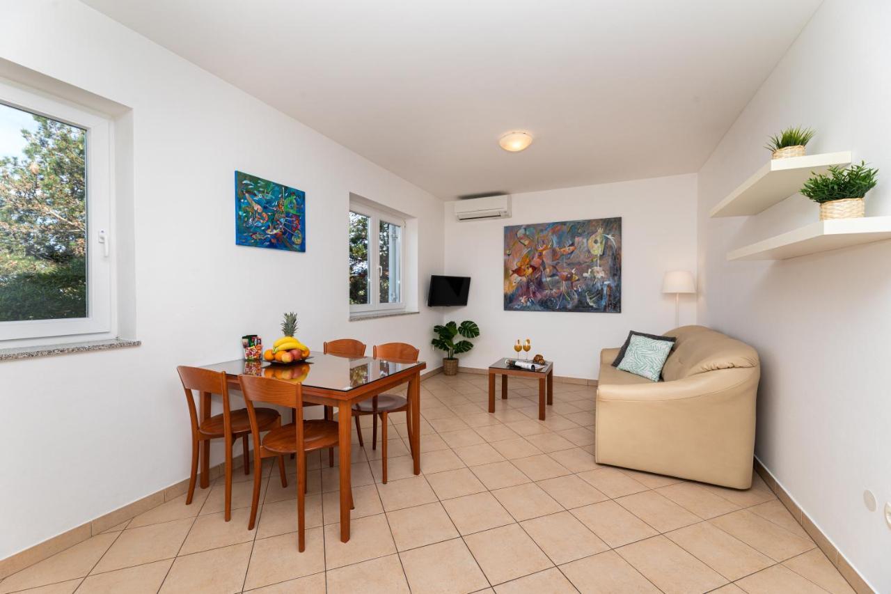 Happy Apartments Baska Ngoại thất bức ảnh